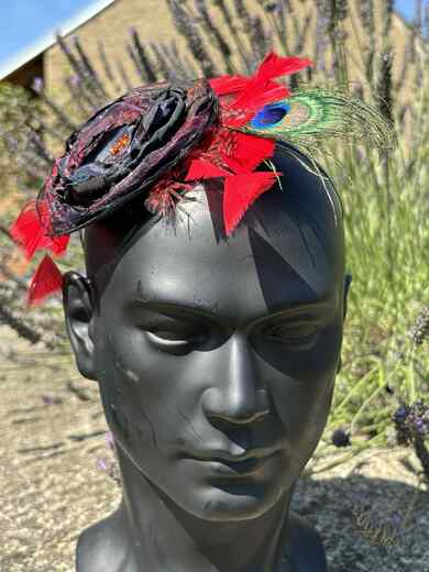fascinator-paví-pero (2).jpg
