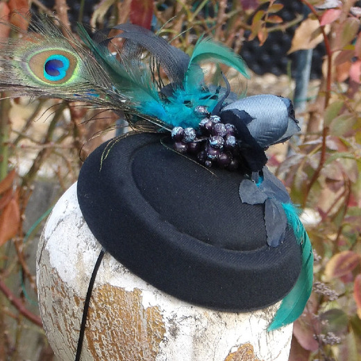 fascinator s bobulemi (2).jpg