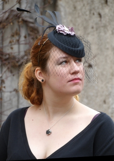 fascinator s květem (5).jpg