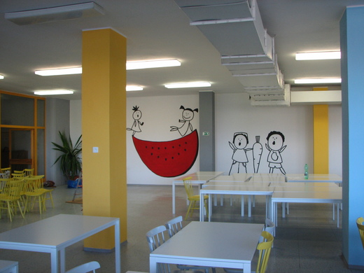 jídelna 3. ZŠ Slaný (1).JPG
