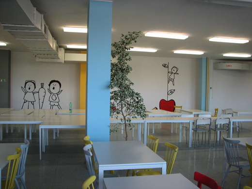 jídelna 3. ZŠ Slaný (2).JPG