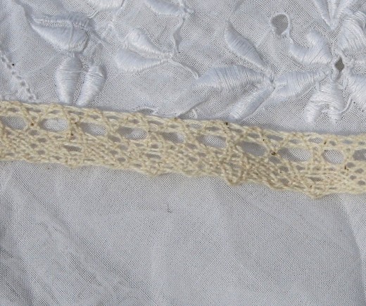 krajka ecru (1).JPG