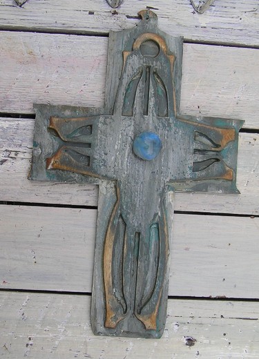 Kříž s modrým sklem
