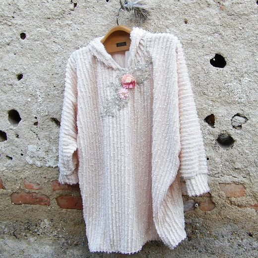 mikina-s-kapucou-a-ruzi-violaart-5xl (5).jpg