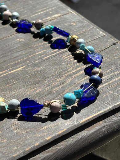 nahrdelnik-modre-listecky (1).jpg