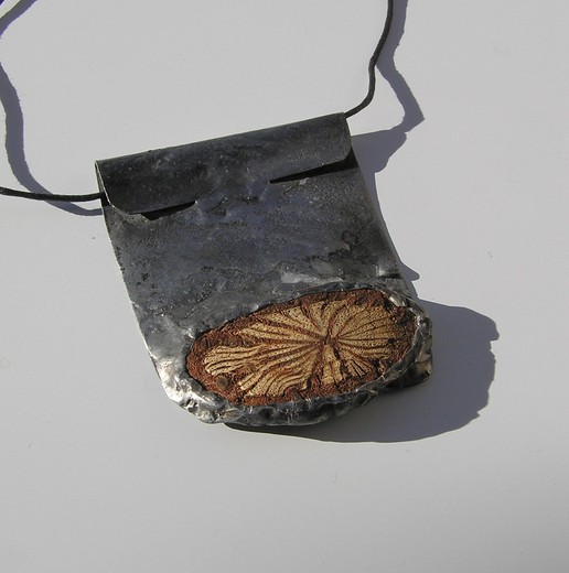 náhrdelník wood (3).JPG