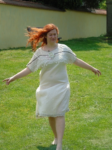 Romantické šaty (3).jpg