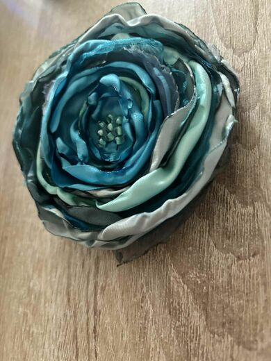 ruze-svetle-tmavo-tyrkys (3).jpg