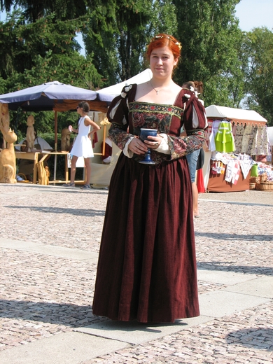 šaty (4).jpg