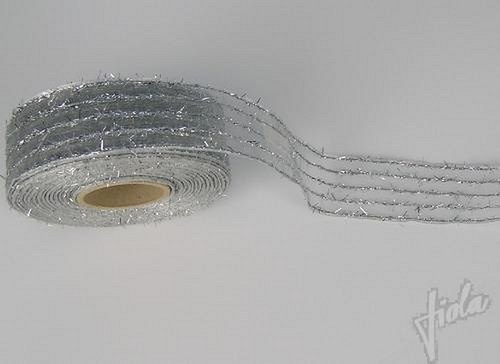 Stuha stříbrná lehce chlupatá š.40 mm (1).jpg