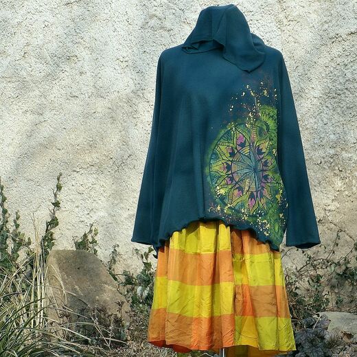 triko-s-tulipany-violaart (1).jpg