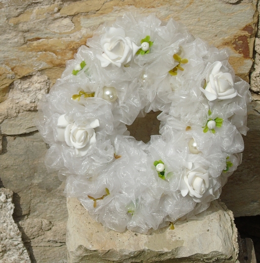 věnec organza bílý (2).jpg